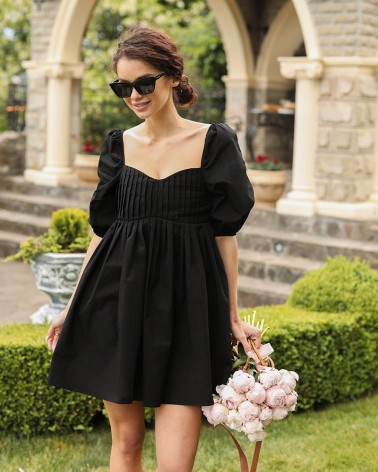 Сукня з об'ємними рукавами та імітацією корсета від FASHIONISTA чорний