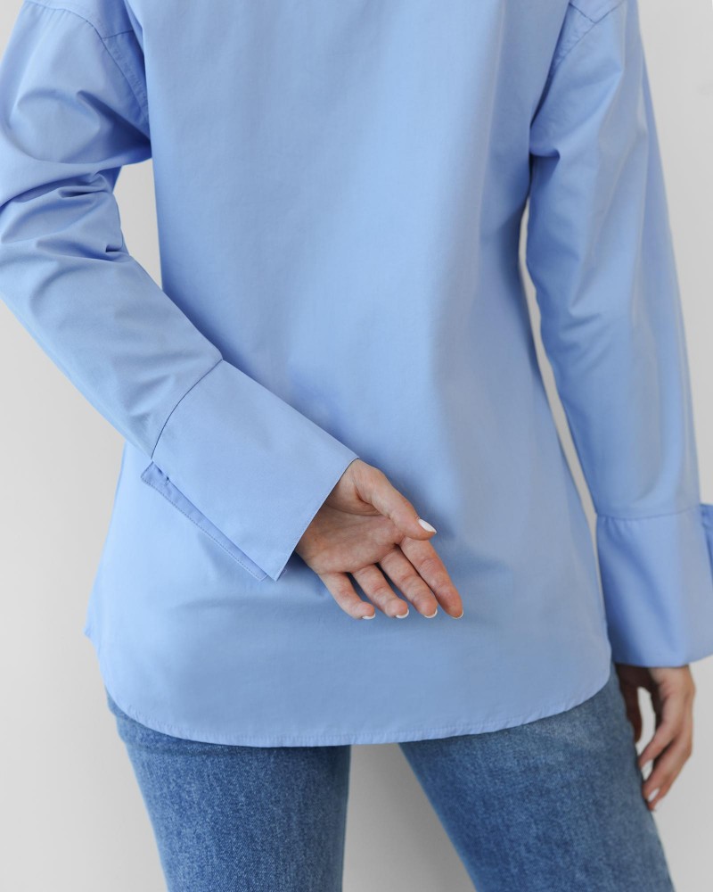 Сорочка BASIC з кишенями та коміром-стійкою від FASHIONISTA блакитний