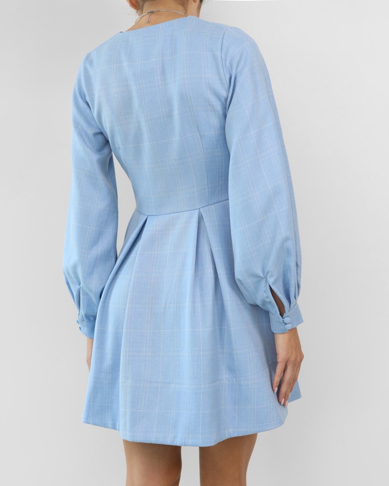 Сукня принтована з V-вирізом та об'ємними рукавами від FASHIONISTA блакитний