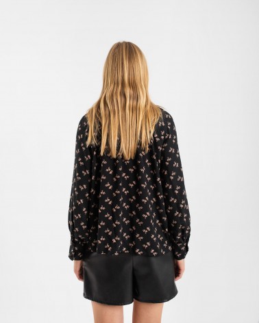 Блуза з квітковим принтом від FASHIONISTA чорний