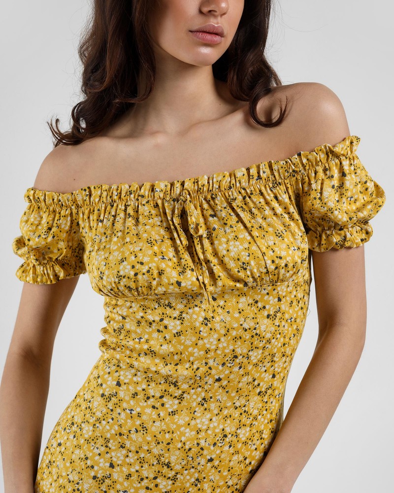 Сукня з квітковим принтом та зав'язкою спереду від FASHIONISTA жовтий