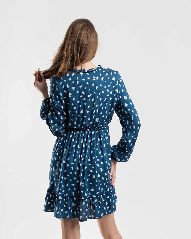Сукня з абстрактним принтом, рюшами та спідницею-кльош
 від FASHIONISTA синій