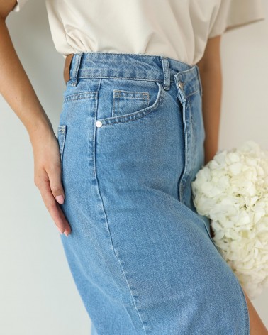 Спідниця джинсова з розрізом спереду від FASHIONISTA синій