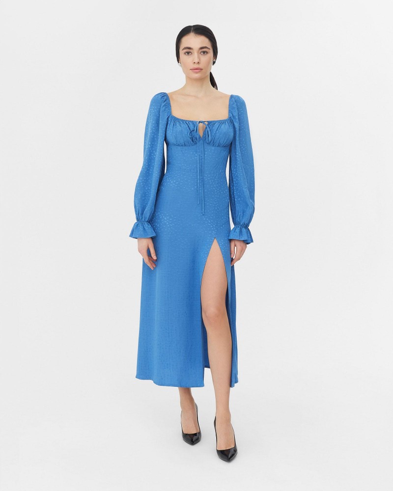 Сукня з однотонною вишивкою та розрізом від FASHIONISTA синій