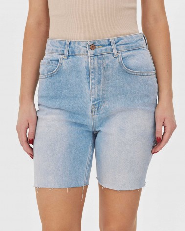 Шорти джинсові MOM від FASHIONISTA блакитний