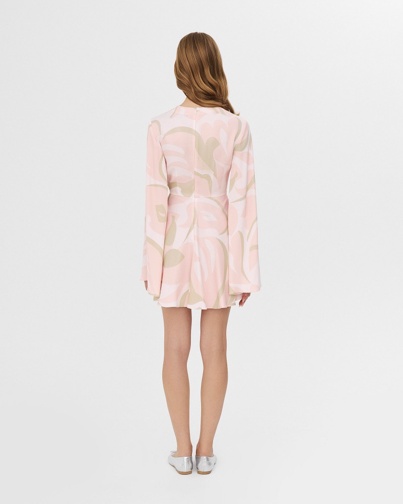 Сукня сатинова Printed з рукавами-кльош від FASHIONISTA світло-рожевий