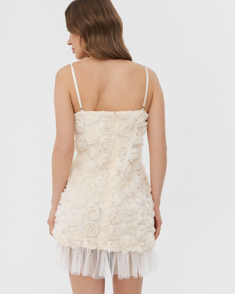 Сукня з об'ємними квітами від FASHIONSTA кремовий