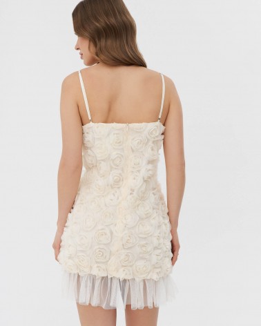 Сукня з об'ємними квітами від FASHIONSTA кремовий