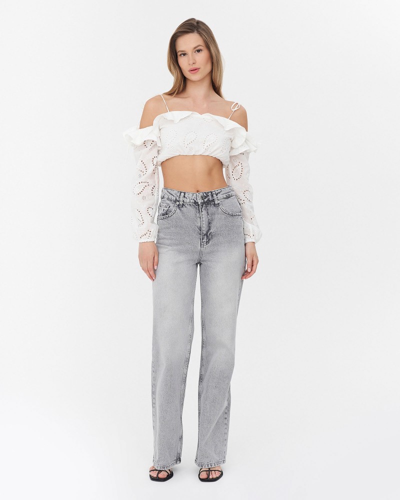 Топ з рюшем та перфорацією від FASHIONISTA білий