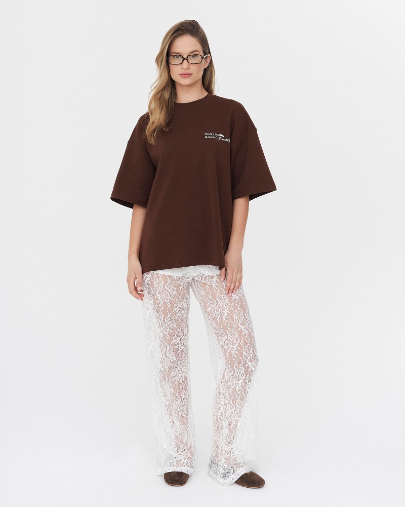 Футболка з написом від FASHIONISTA коричневий