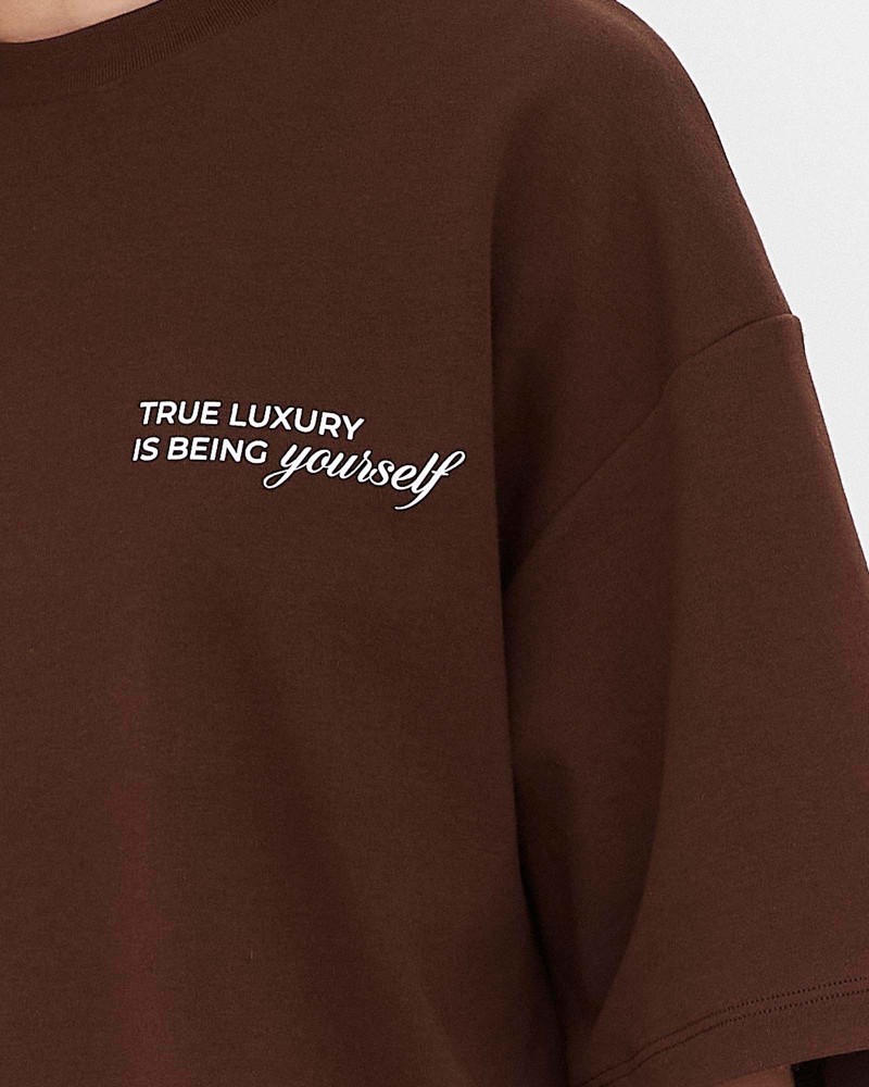 Футболка з написом від FASHIONISTA коричневий