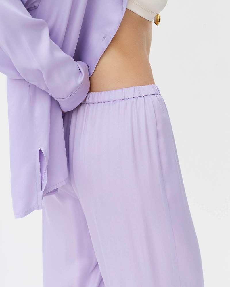 Штани сатинові з еластичним поясом від FASHIONISTA ліловий