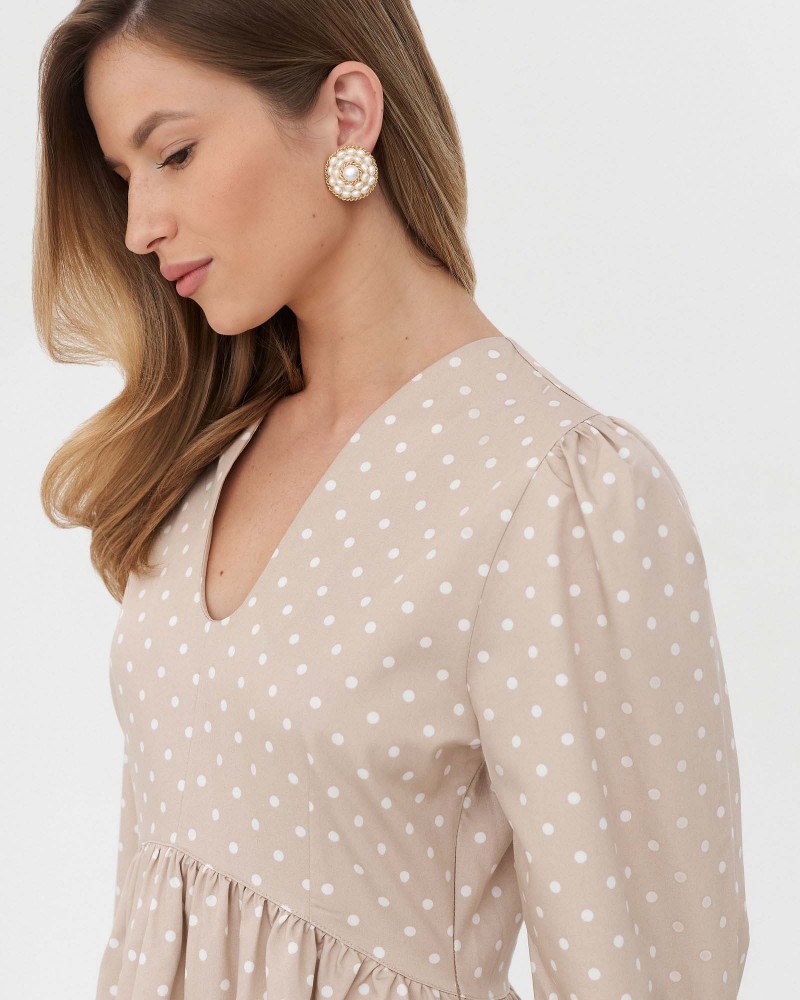 Сукня з принтом polka dot та V-вирізом від FASHIONISTA бежевий