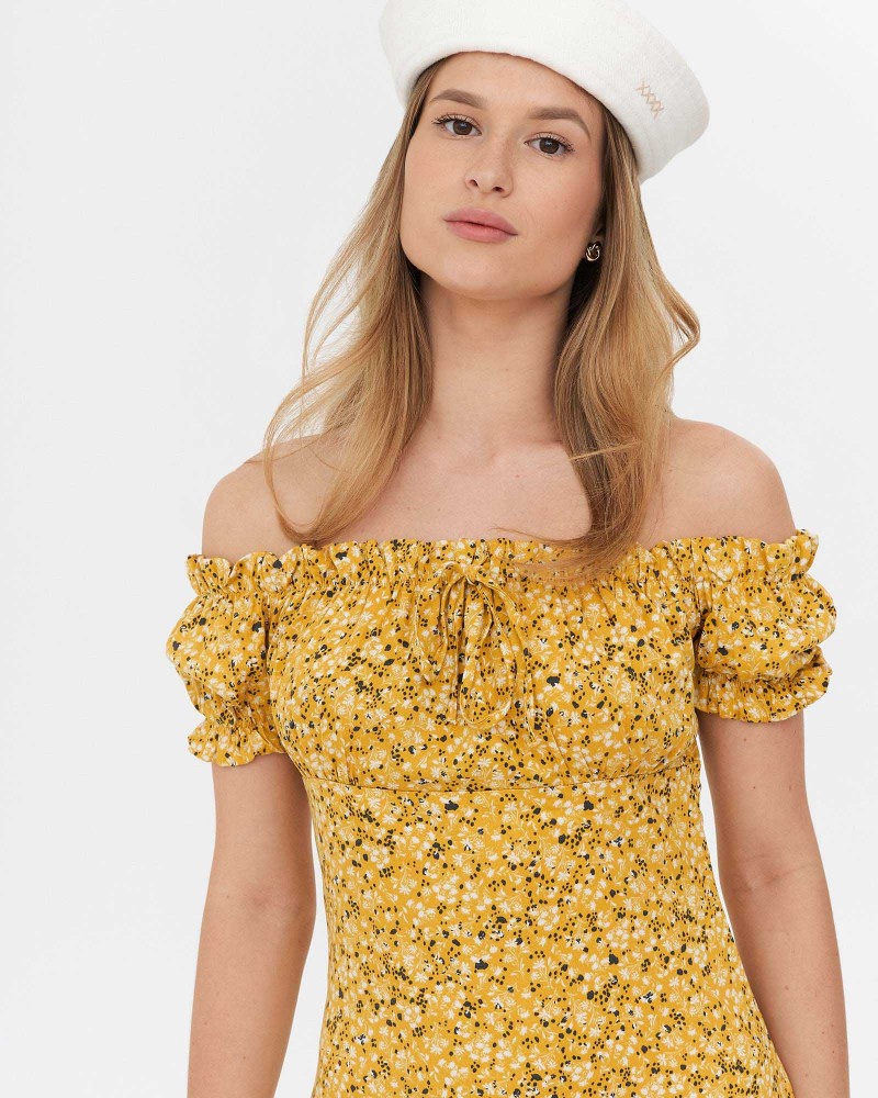 Сукня з квітковим принтом та зав'язкою спереду від FASHIONISTA жовтий Сукня з квітковим принтом та зав'язкою спереду від FASHIONISTA жовтий