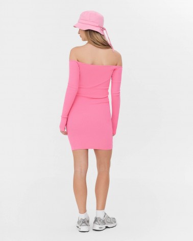Сукня трикотажна з відкритими плечима від FASHIONISTA рожевий