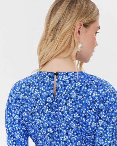 Сукня з квітковим принтом та розрізом від FASHIONISTA синій