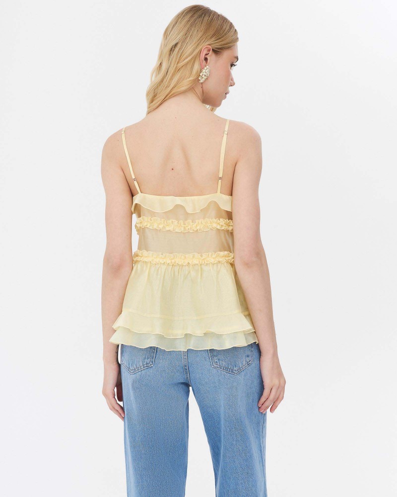 Топ з рюшами від FASHIONISTA кремовий