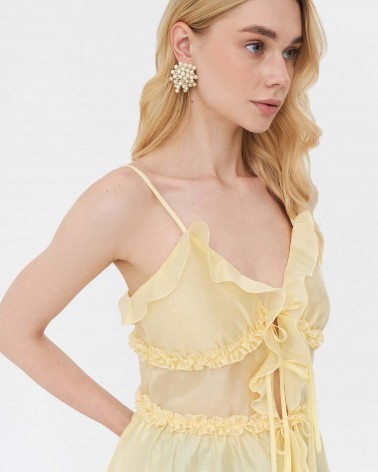 Топ з рюшами від FASHIONISTA кремовий