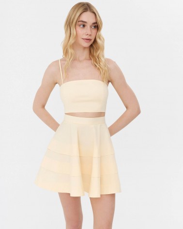 Топ бавовняний з тонкими бретелями від FASHIONISTA кремовий