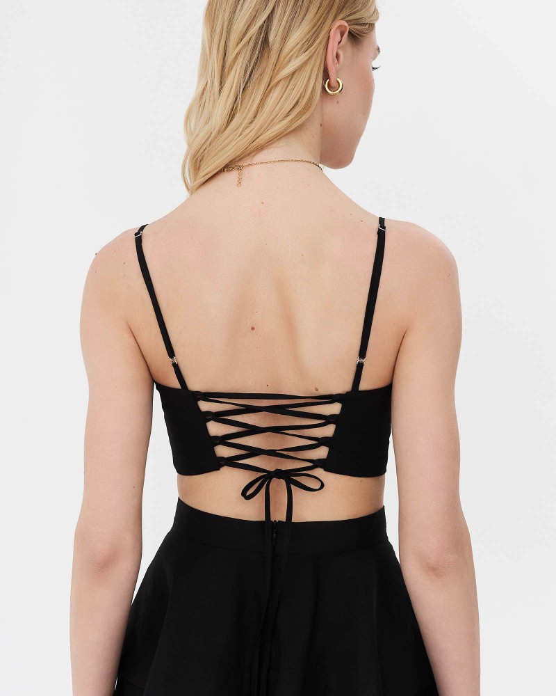 Топ бавовняний з тонкими бретелями від FASHIONISTA чорний