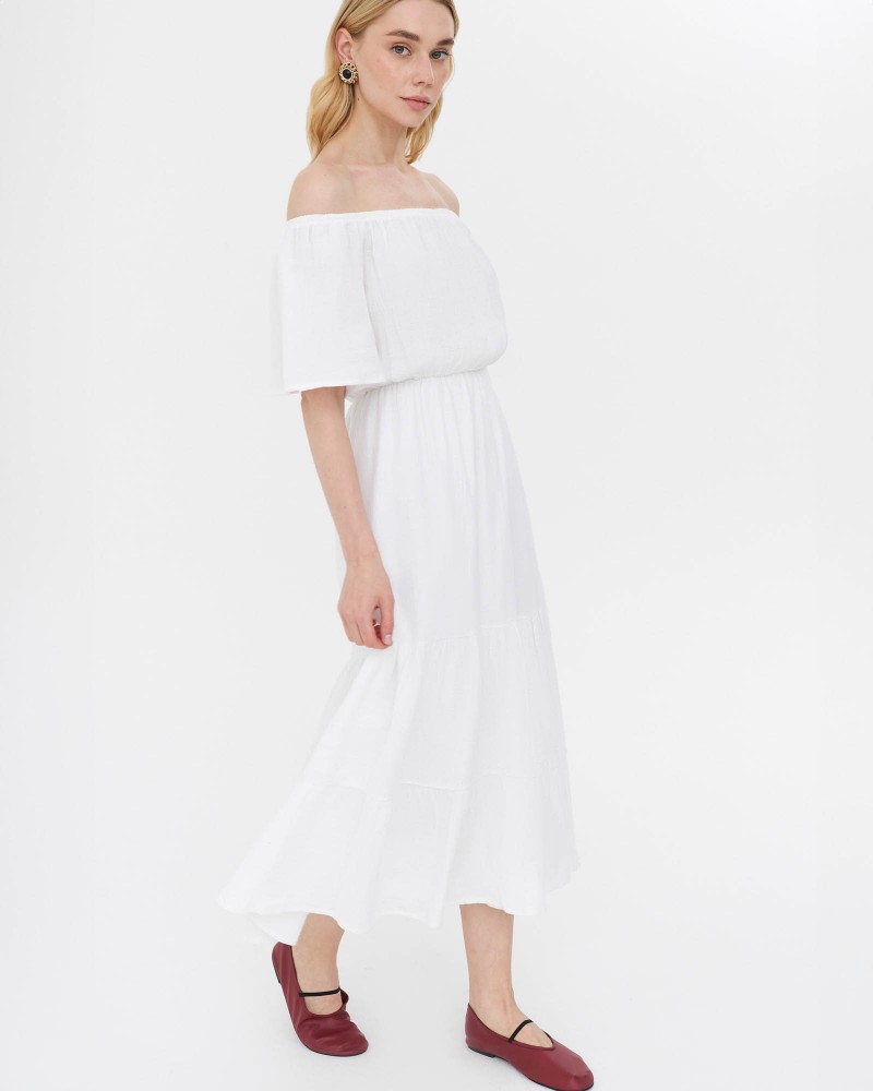 Сукня муслінова з рюшами від FASHIONISTA білий