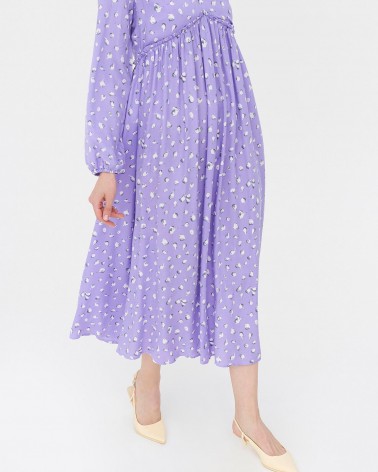 Сукня з абстрактним принтом та V-вирізом від FASHIONISTA ліловий