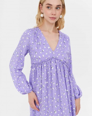 Сукня з абстрактним принтом та V-вирізом від FASHIONISTA ліловий