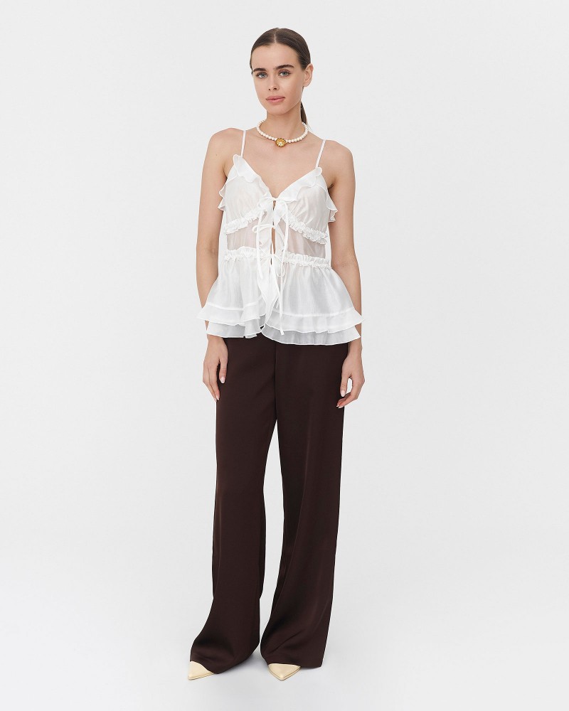 Топ з рюшами від FASHIONISTA білий