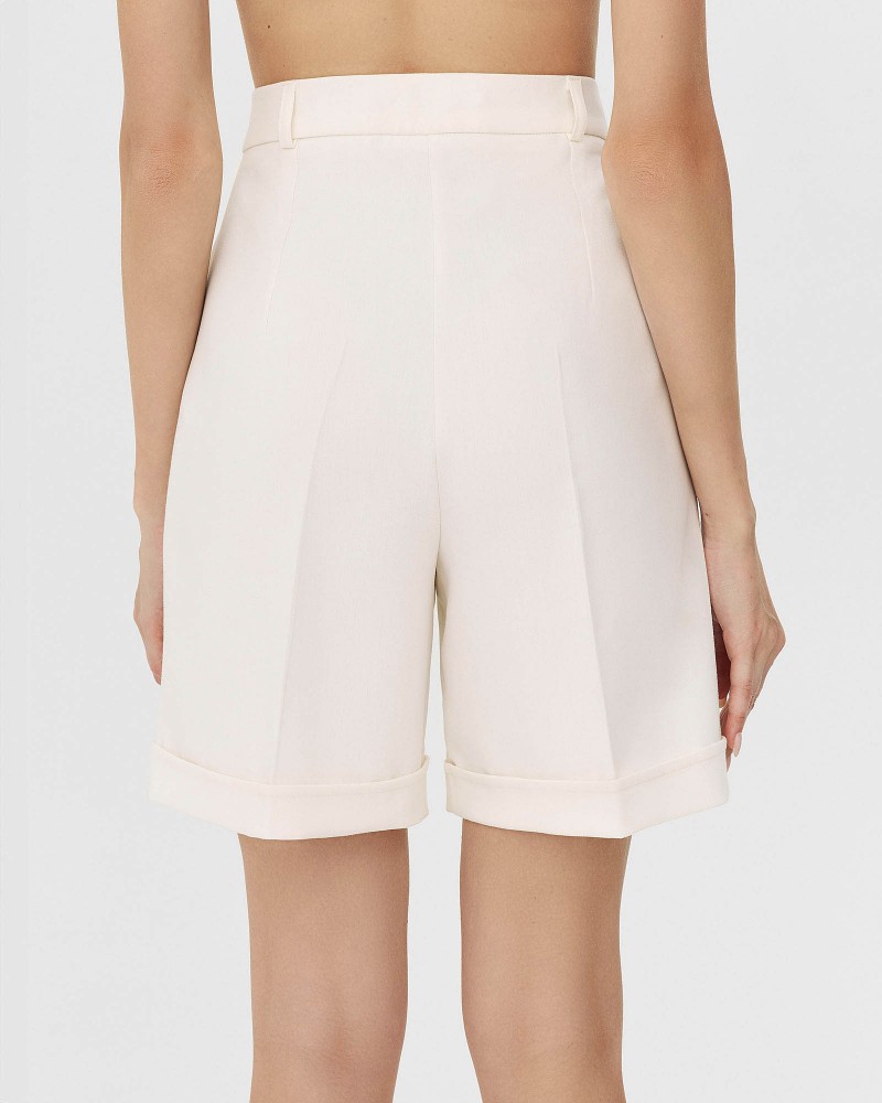 Шорти-бермуди від FASHIONISTA молочний
