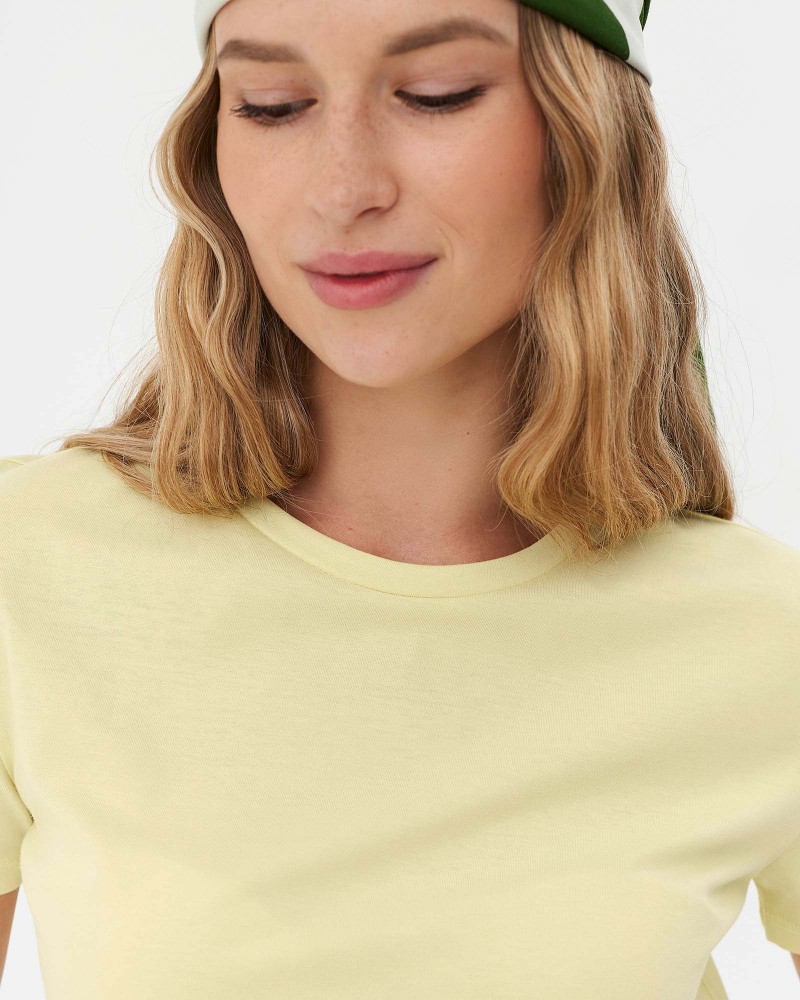 Футболка однотонна від FASHIONISTA світло-салатовий