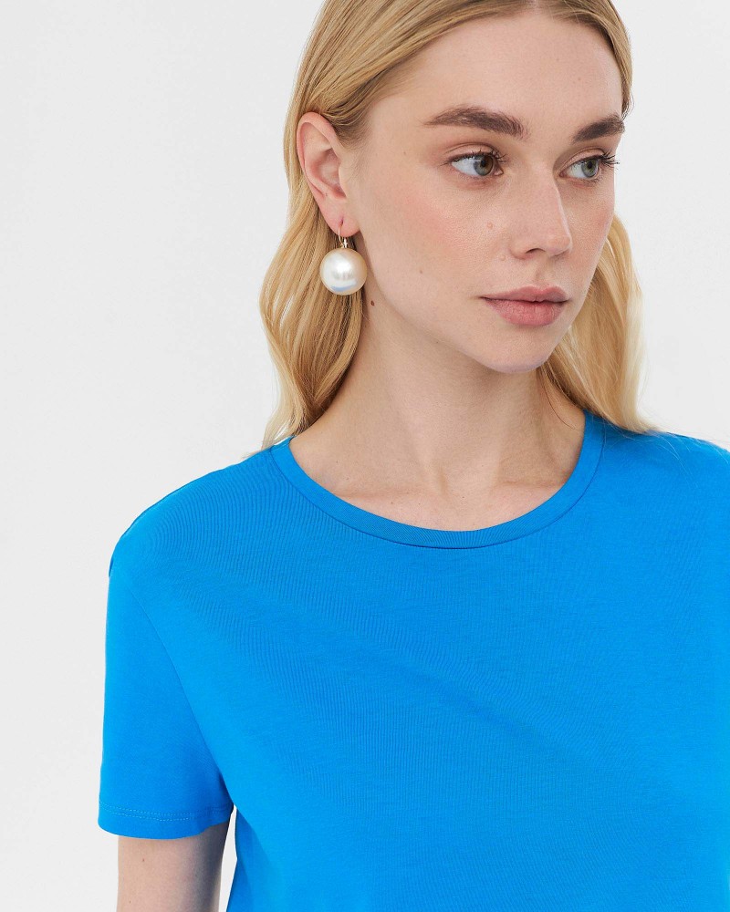 Футболка однотонна від FASHIONISTA синій Футболка однотонна від FASHIONISTA синій