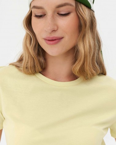 Футболка однотонна від FASHIONISTA світло-салатовий