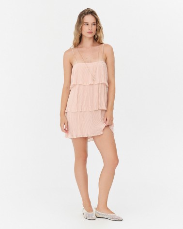 Сукня з плісированими рюшами від FASHIONISTA пудровий