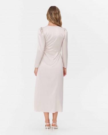 Сукня сатинова з об'ємними рукавами та розрізом від FASHIONISTA бежевий