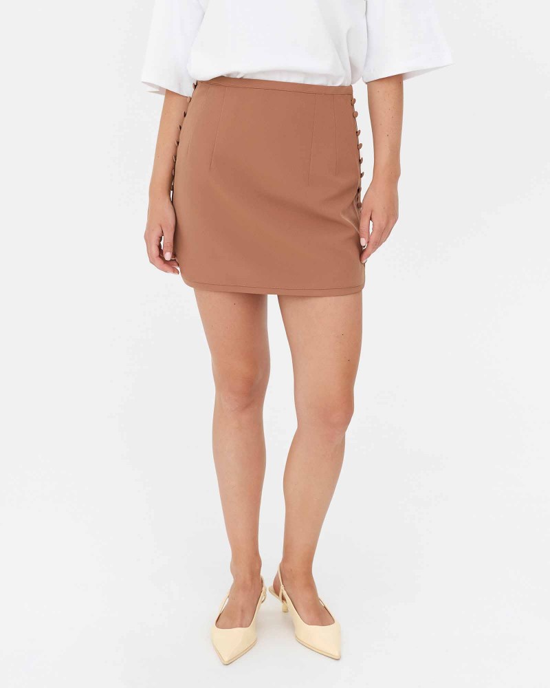 Спідниця з боковими ґудзиками від FASHIONISTA пісочний