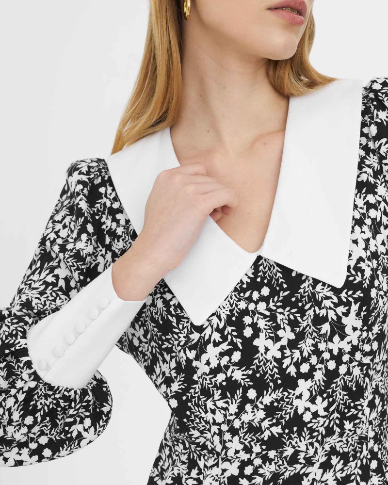 Сукня Monochrome Flowers з декоративними манжетами та коміром від FASHIONISTA чорний