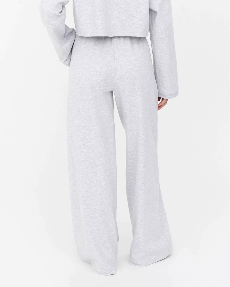 Сірі трикотажні штани-палацо з декоративними швами спереду FASHIONISTA