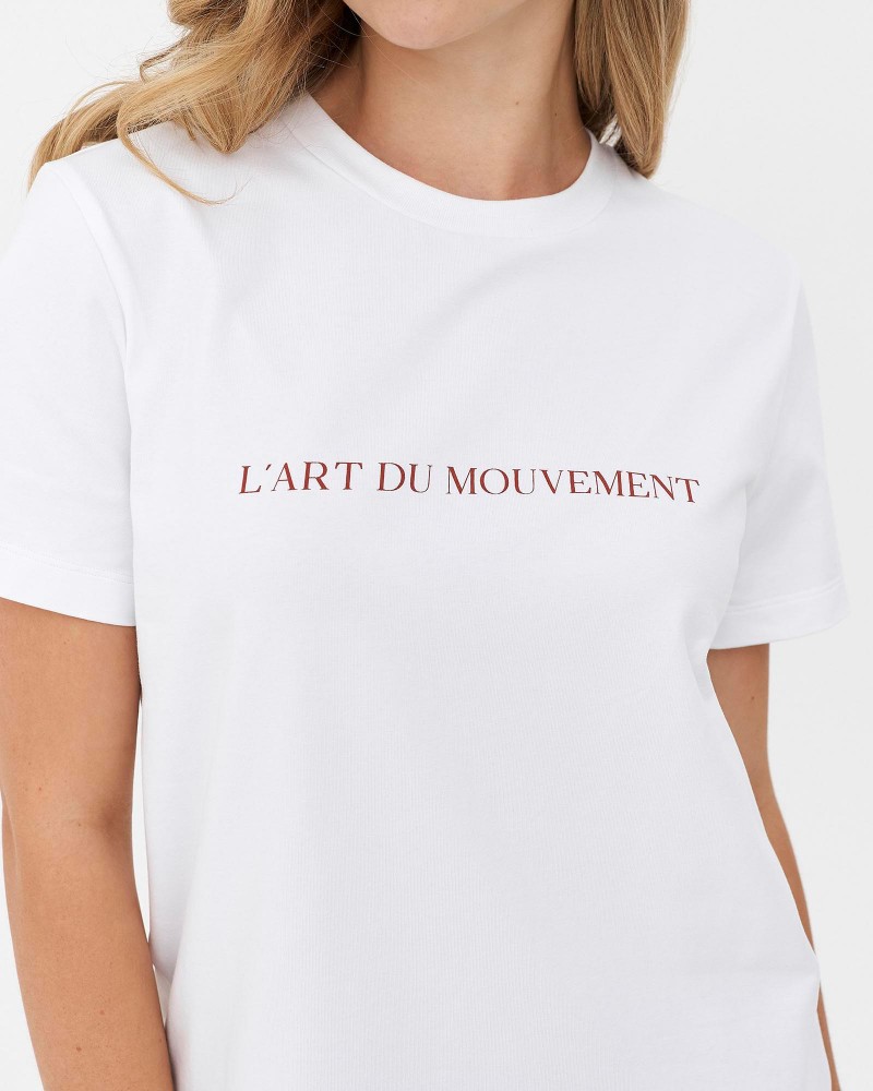 Біла футболка з написом FASHIONISTA Біла футболка з написом FASHIONISTA