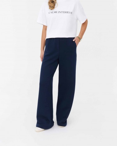 Біла футболка оверсайз з написом FASHIONISTA