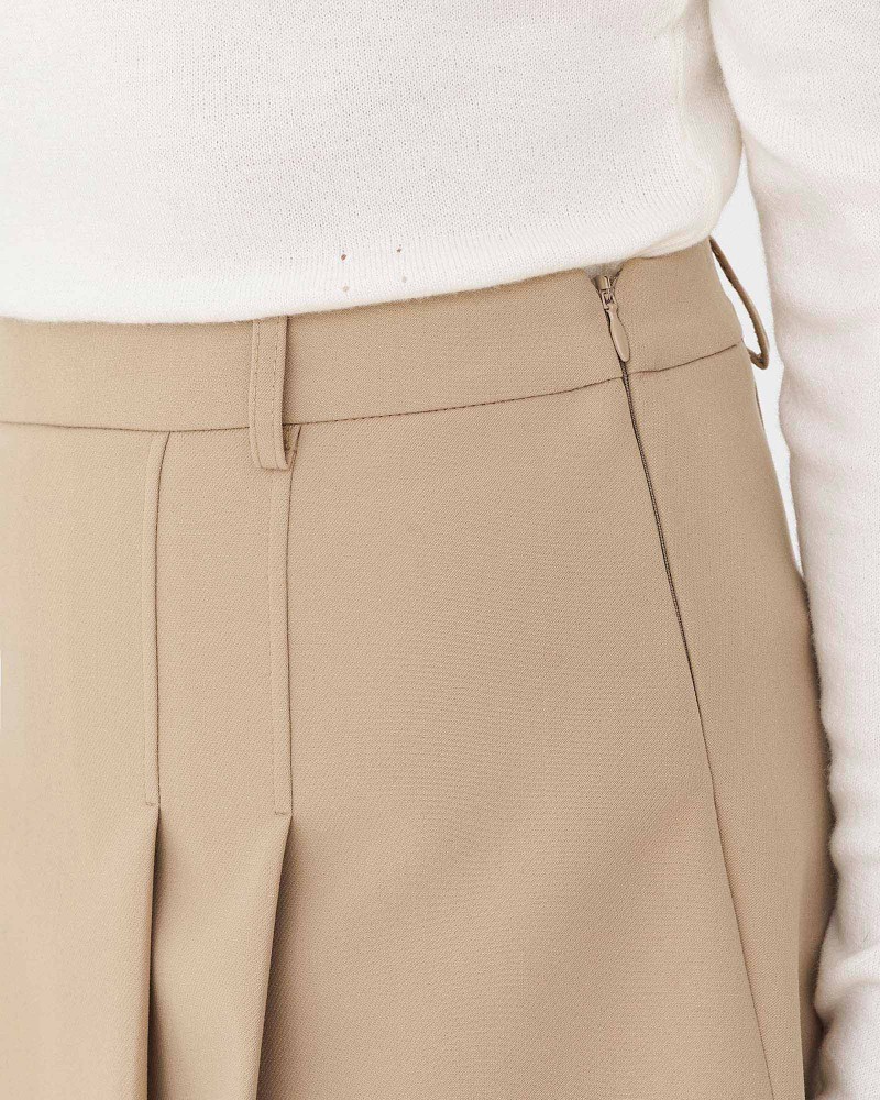 Бежева спідниця-шорти зі складками FASHIONISTA