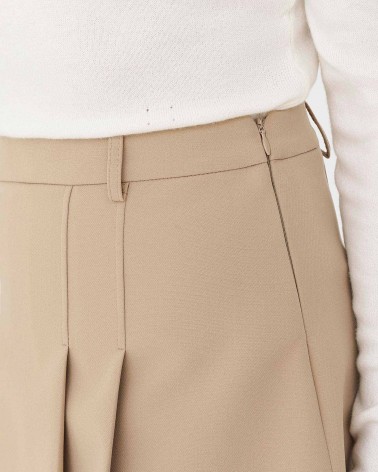Бежева спідниця-шорти зі складками FASHIONISTA
