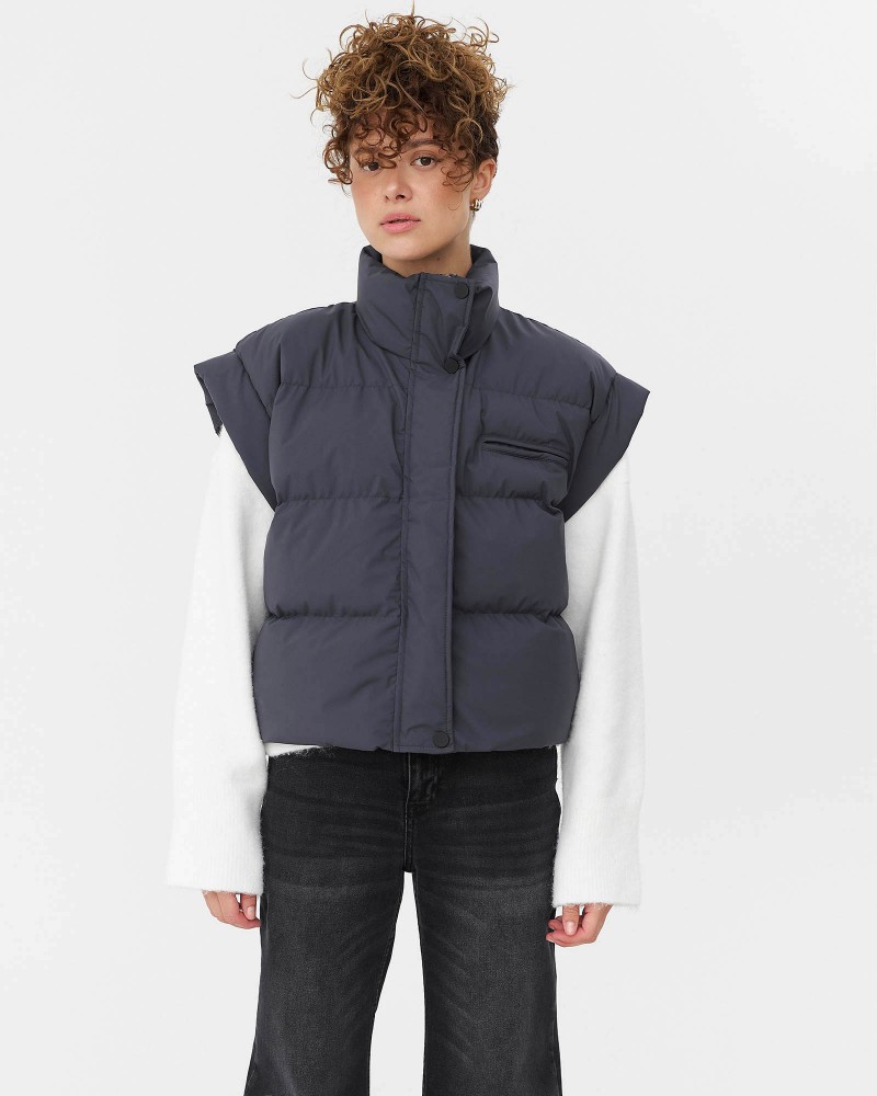 Сірий стьобаний верхній жилет FASHIONISTA