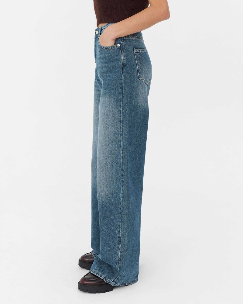 Сині джинси прямого крою з потертостями FASHIONISTA