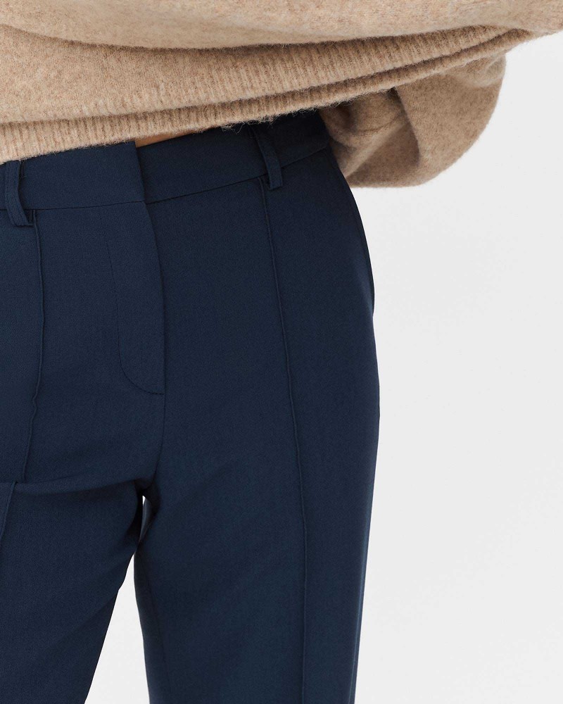 Сині штани прямого крою з декоративними швами FASHIONISTA