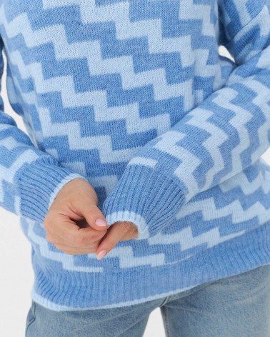 Блакитний джемпер з геометричним принтом FASHIONISTA