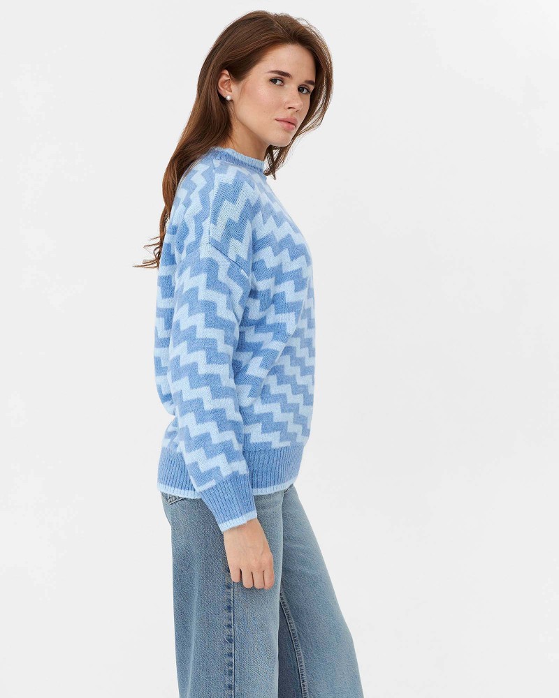 Блакитний джемпер з геометричним принтом FASHIONISTA