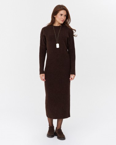 Коричнева трикотажна сукня з комбінованою текстурою від FASHIONSTA