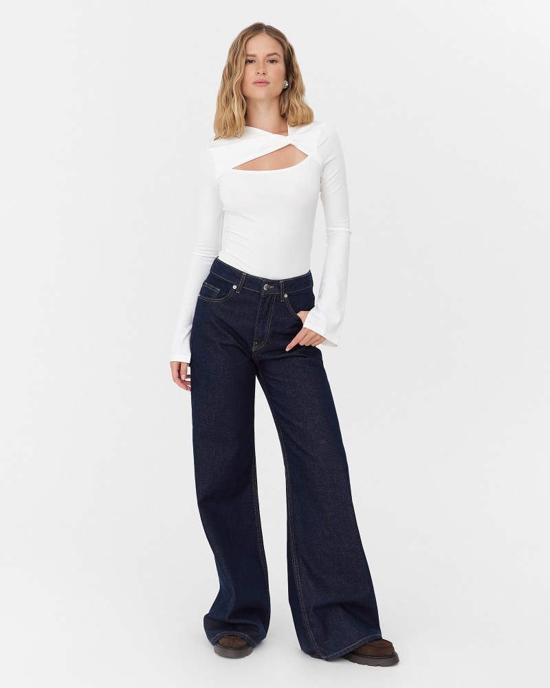 Молочний лонгслів з переплетенням FASHIONISTA