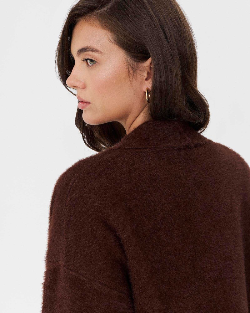 Шоколадний довгий кардиган з відкладним коміром FASHIONISTA