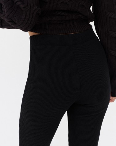 Чорні трикотажні штани-кльош текстуровані FASHIONISTA